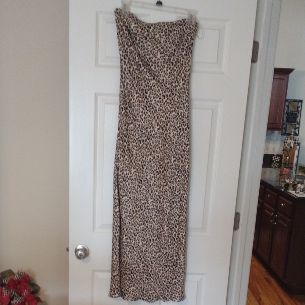 Anthropologie Elegant Strapless Leopard Print Dress